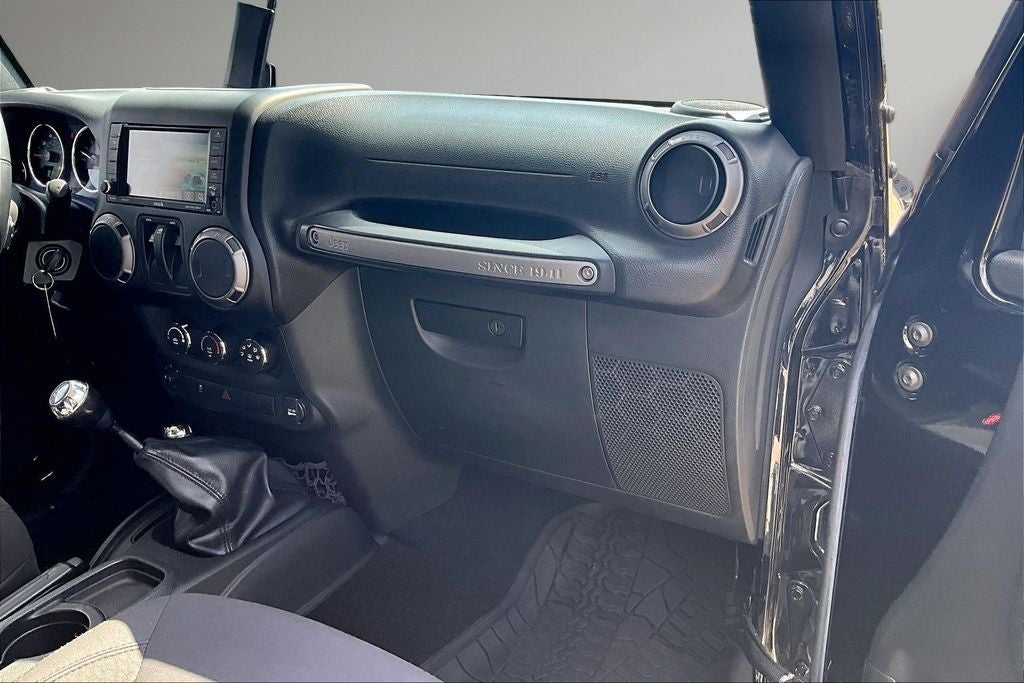 2017 Jeep Wrangler Sport