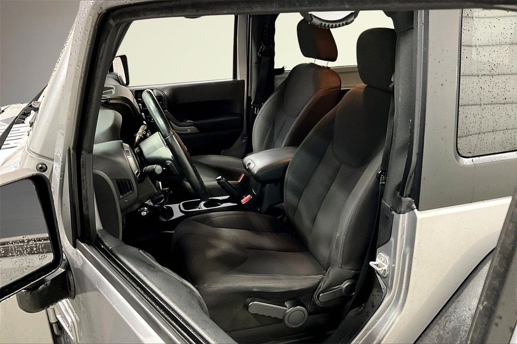 2017 Jeep Wrangler Willys Wheeler