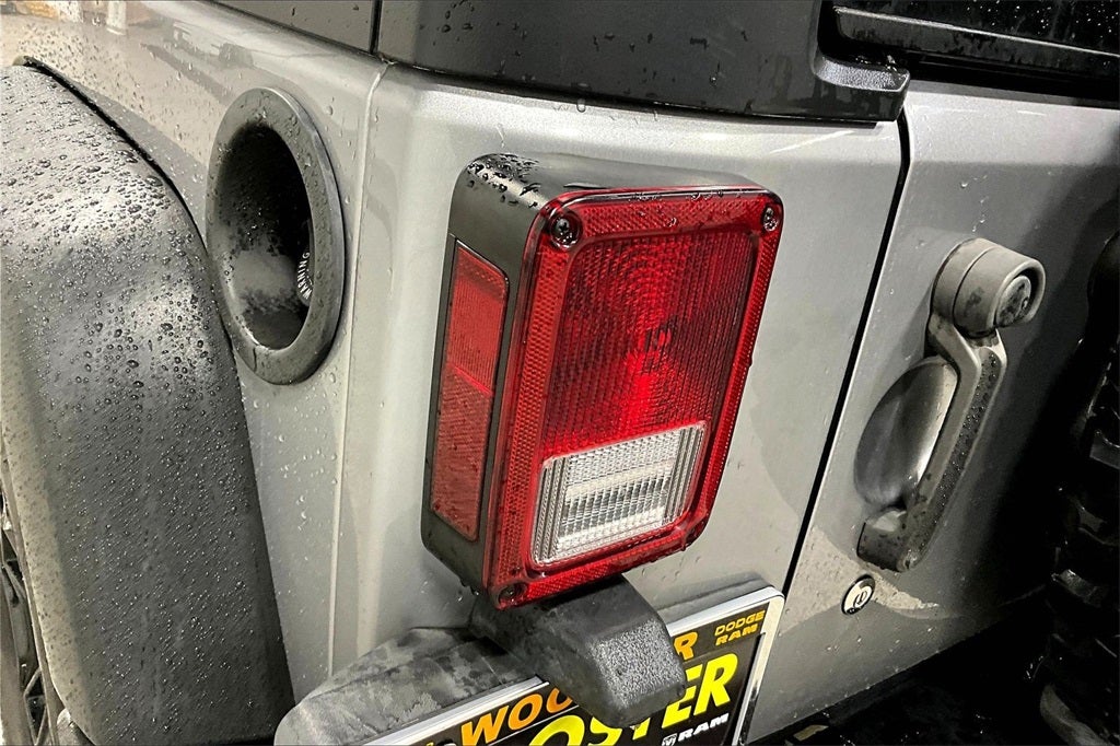 2017 Jeep Wrangler Willys Wheeler