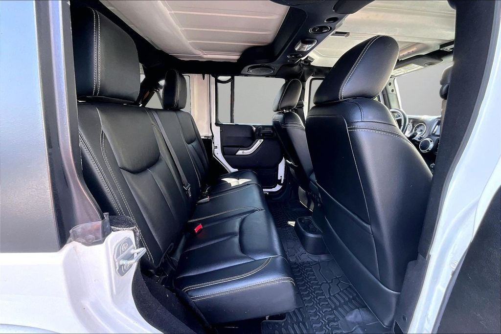 2014 Jeep Wrangler Unlimited Unlimited Sahara