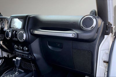 2014 Jeep Wrangler Unlimited Unlimited Sahara