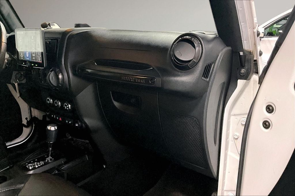 2017 Jeep Wrangler Unlimited Unlimited Sahara