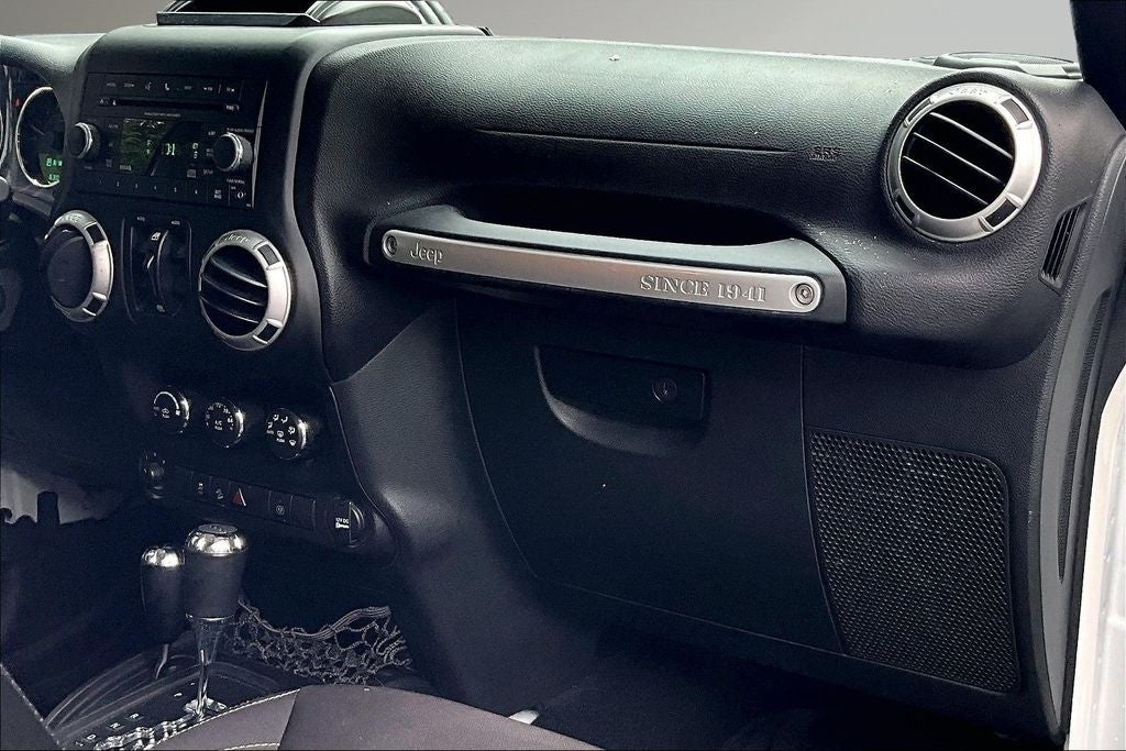 2015 Jeep Wrangler Unlimited Unlimited Sahara