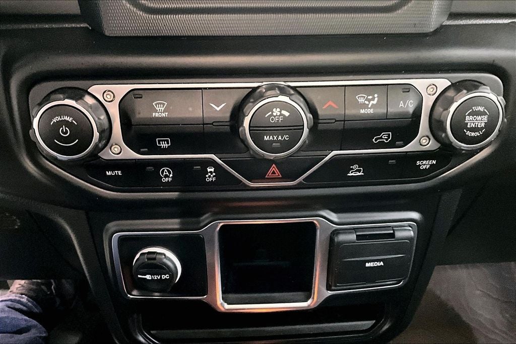 2022 Jeep Wrangler Sport
