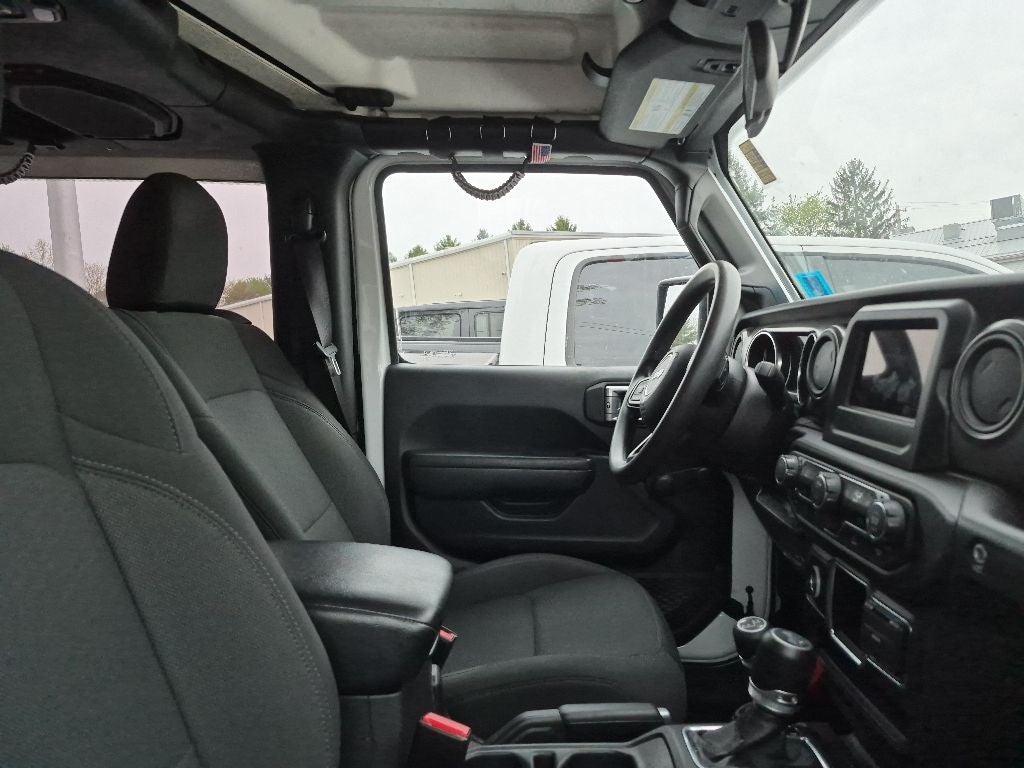 2022 Jeep Wrangler Sport