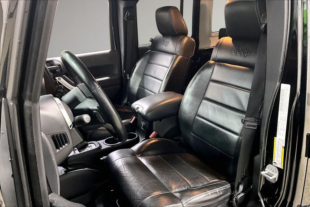 2012 Jeep Wrangler Unlimited Unlimited Sahara