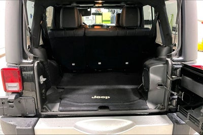 2012 Jeep Wrangler Unlimited Unlimited Sahara