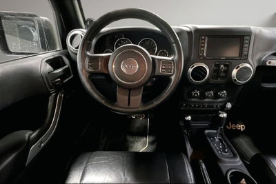 2012 Jeep Wrangler Unlimited Unlimited Sahara