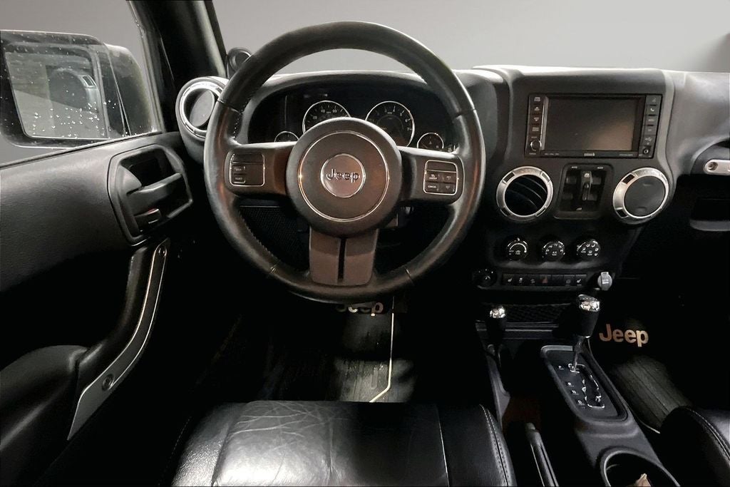 2012 Jeep Wrangler Unlimited Unlimited Sahara