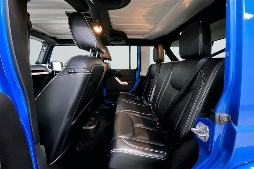 2014 Jeep Wrangler Unlimited Unlimited Sahara