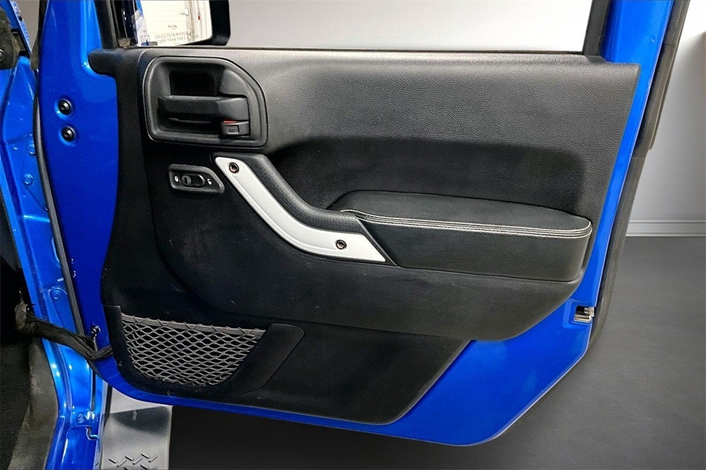 2014 Jeep Wrangler Unlimited Unlimited Sahara