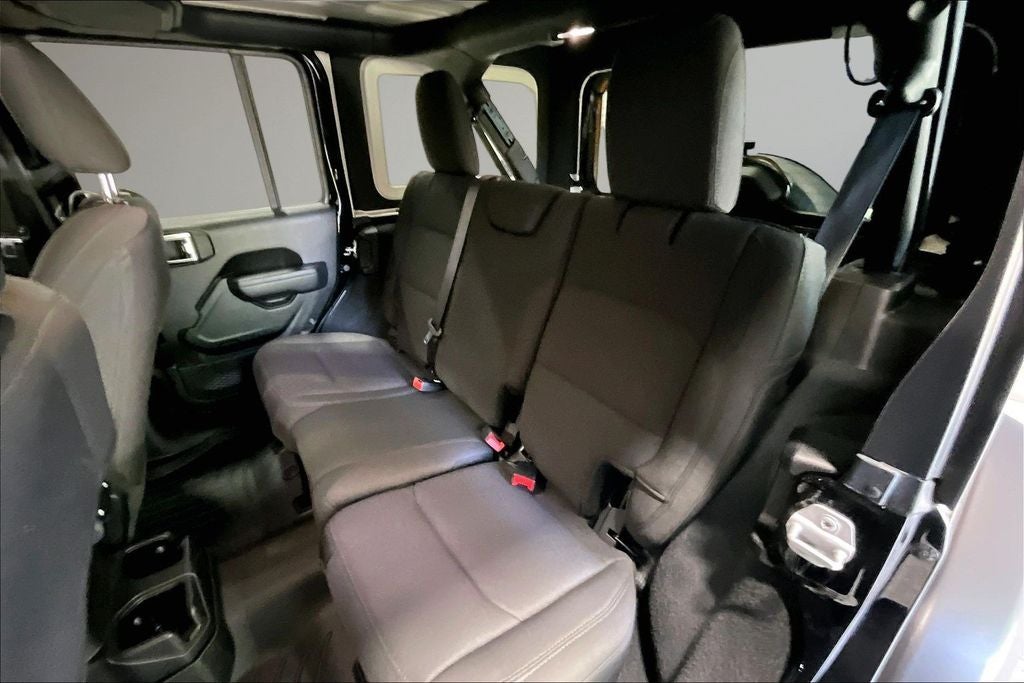 2022 Jeep Wrangler Unlimited Unlimited Sport Altitude