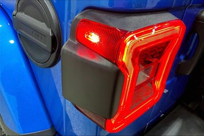 2022 Jeep Wrangler Unlimited Unlimited Sahara Altitude