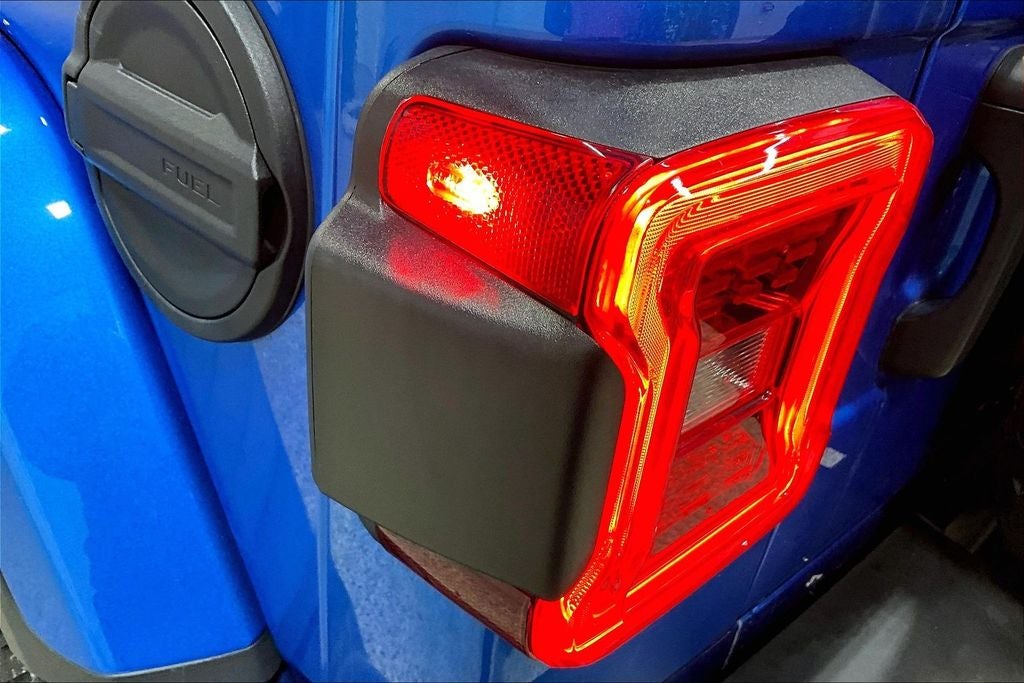 2022 Jeep Wrangler Unlimited Unlimited Sahara Altitude