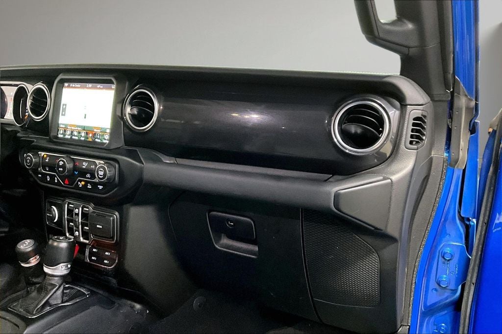 2022 Jeep Wrangler Unlimited Unlimited Sahara Altitude