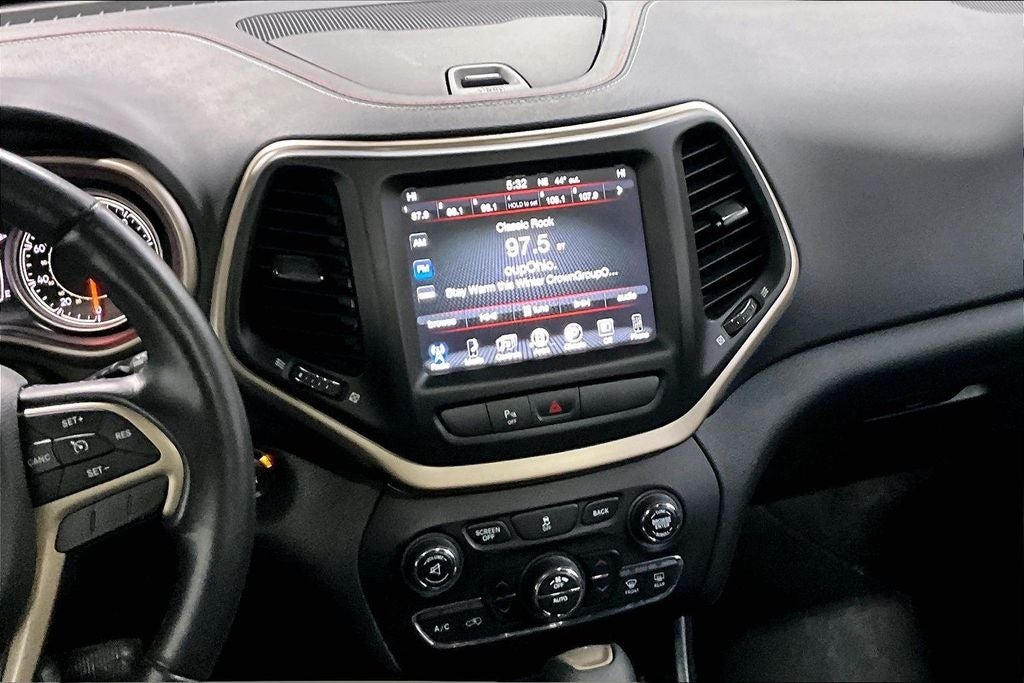 2016 Jeep Cherokee 75th Anniversary Edition