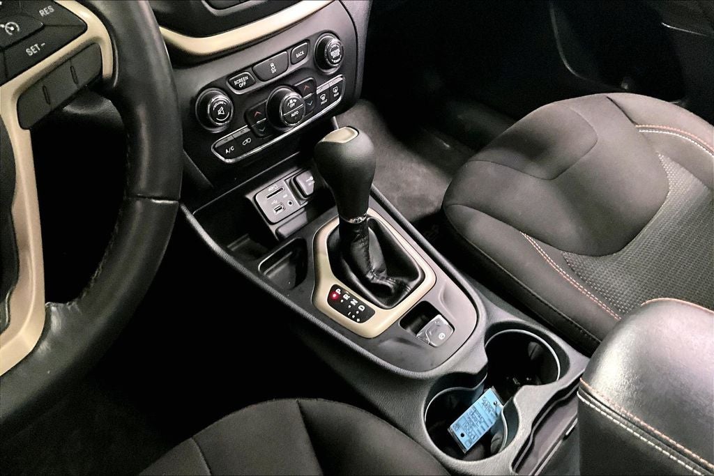 2016 Jeep Cherokee 75th Anniversary Edition