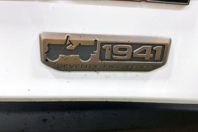 2016 Jeep Cherokee 75th Anniversary Edition