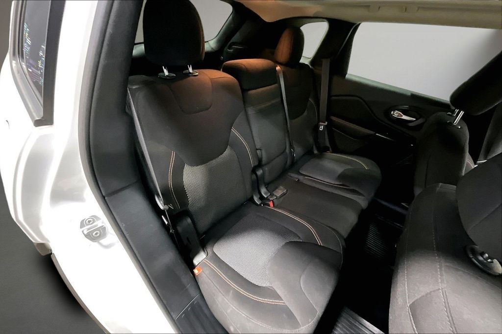 2016 Jeep Cherokee 75th Anniversary Edition