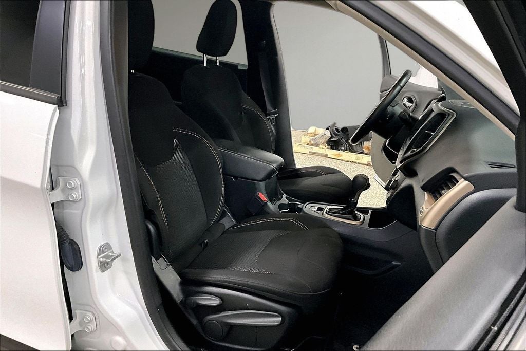 2016 Jeep Cherokee 75th Anniversary Edition