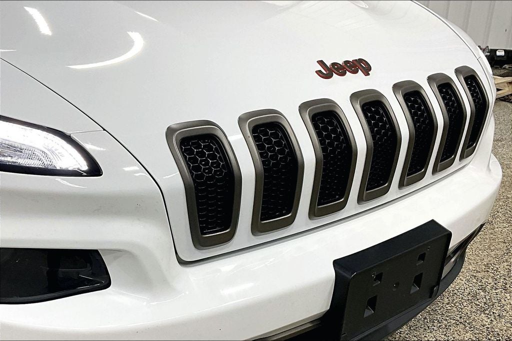 2016 Jeep Cherokee 75th Anniversary Edition