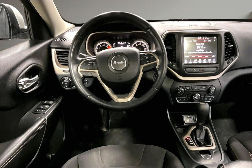 2016 Jeep Cherokee 75th Anniversary Edition