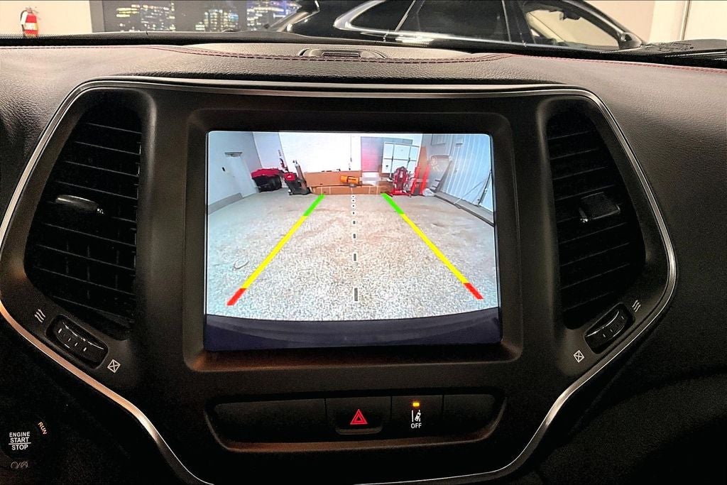 2022 Jeep Cherokee Trailhawk