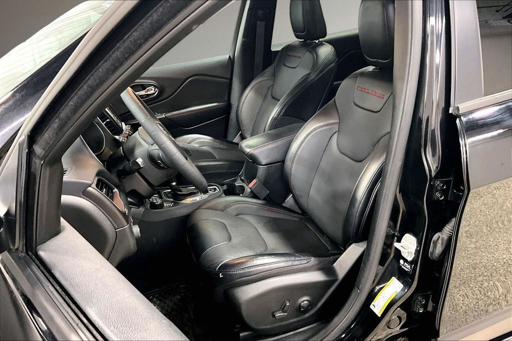 2022 Jeep Cherokee Trailhawk