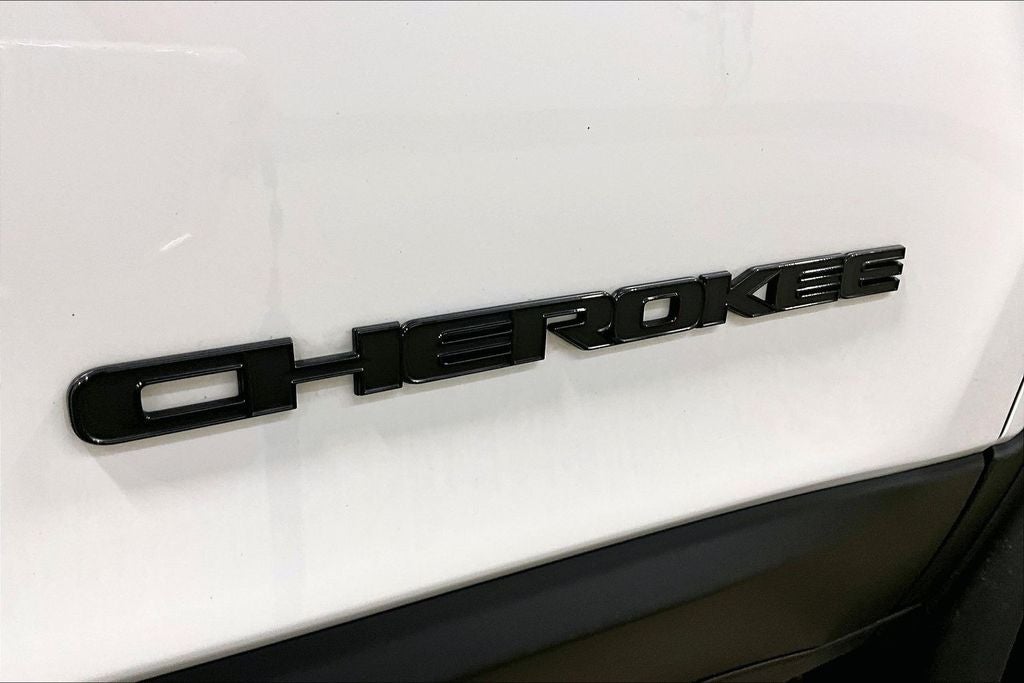 2023 Jeep Cherokee Altitude