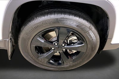 2023 Jeep Cherokee Altitude