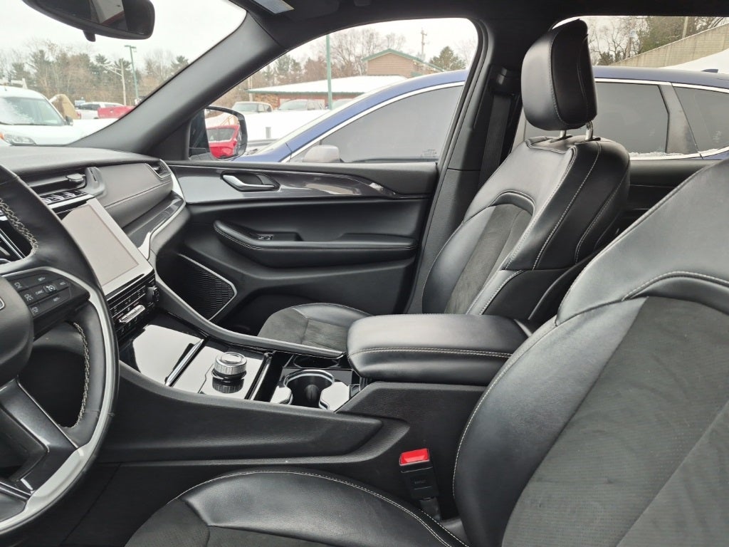 2021 Jeep Grand Cherokee L Altitude