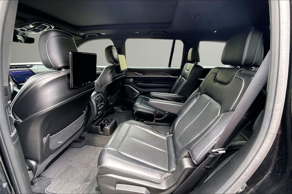 2023 Jeep Grand Cherokee L Overland