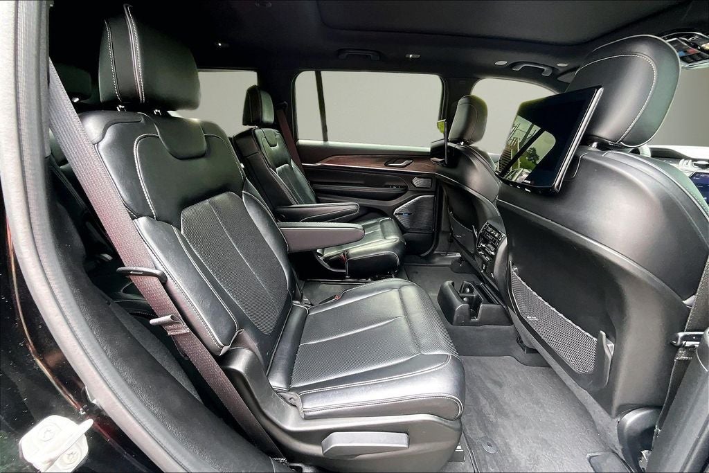 2023 Jeep Grand Cherokee L Overland