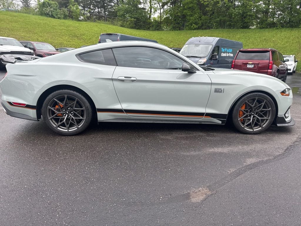 2022 Ford Mustang Mach 1