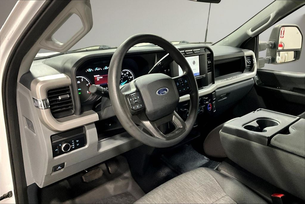 2023 Ford F-350 XL DRW