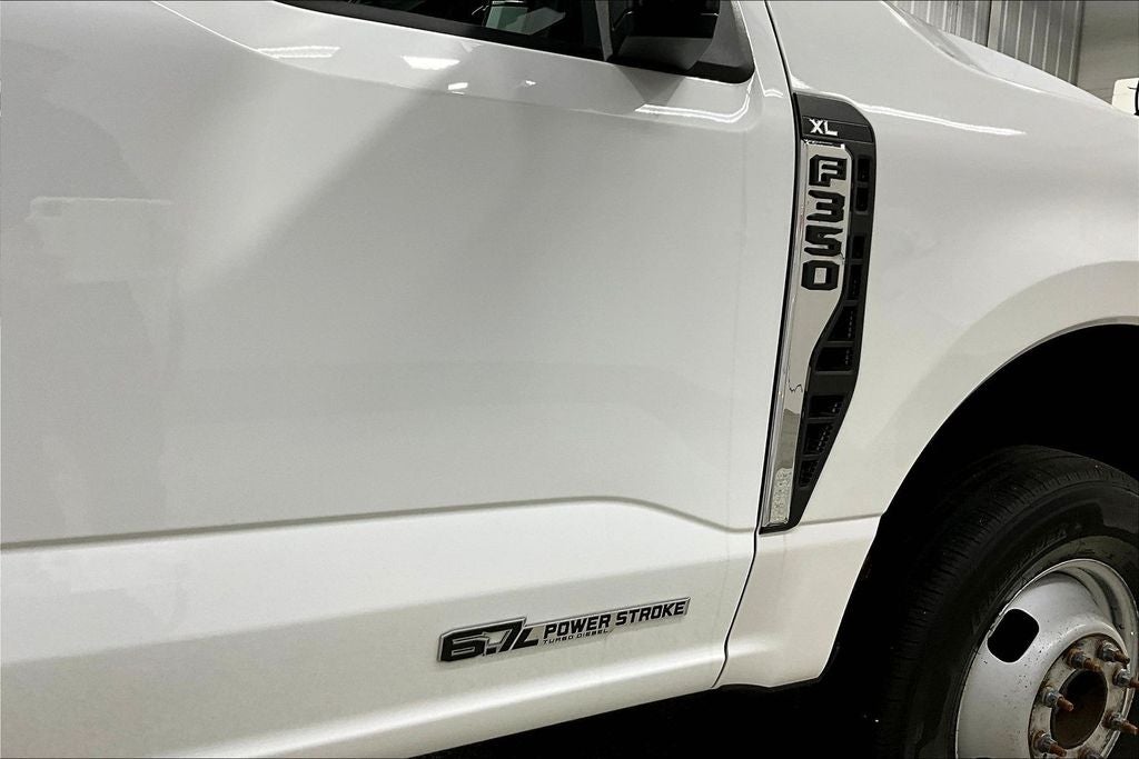 2023 Ford F-350 XL DRW