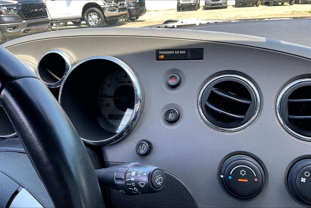 2006 Pontiac Solstice Base
