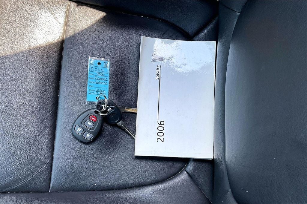 2006 Pontiac Solstice Base