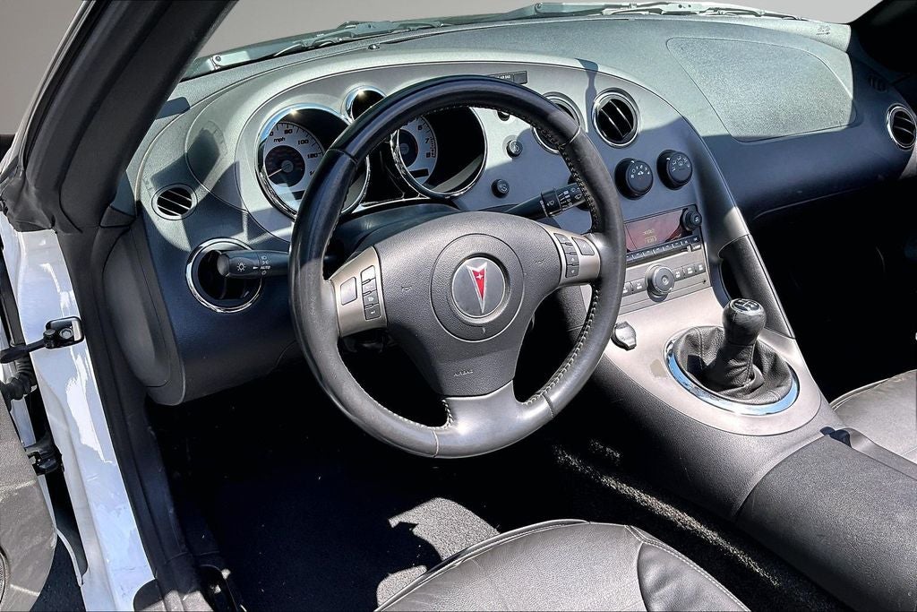2006 Pontiac Solstice 2dr Convertible