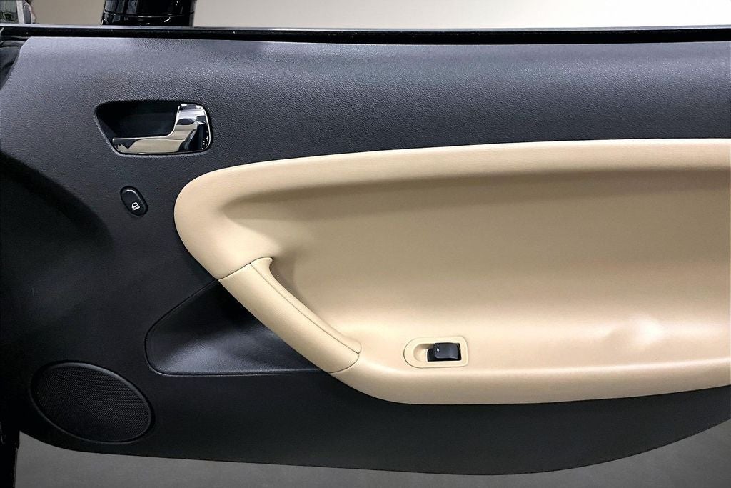 2008 Pontiac Solstice Base