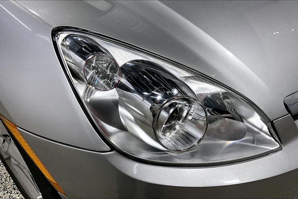 2007 Saturn Sky Base