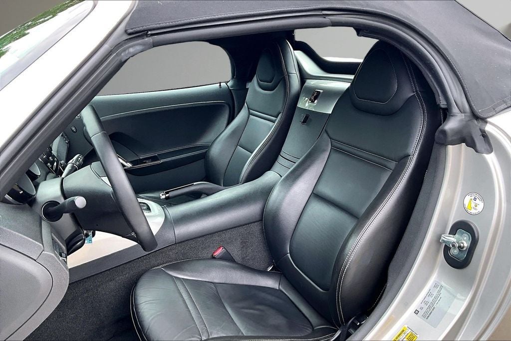 2008 Saturn Sky Base