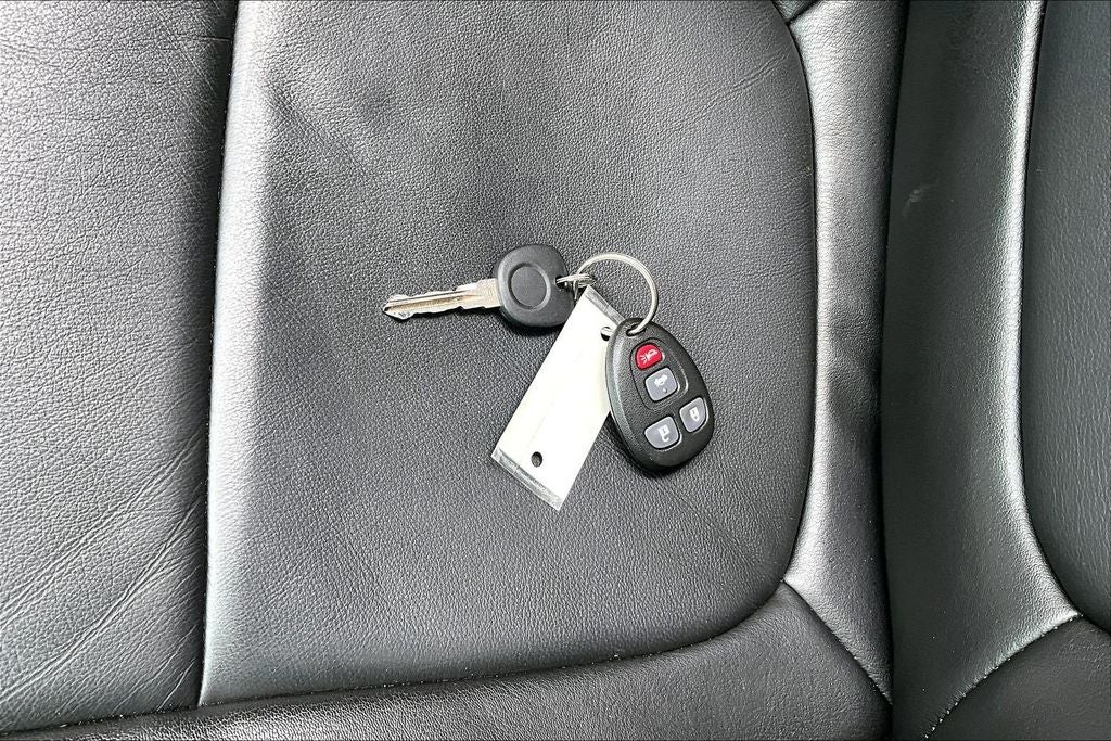 2008 Saturn Sky Base