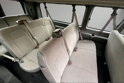 2025 Chevrolet Express Passenger LT Passenger