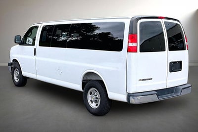 2025 Chevrolet Express Passenger LT Passenger