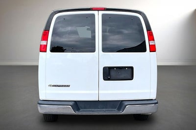 2025 Chevrolet Express Passenger LT Passenger