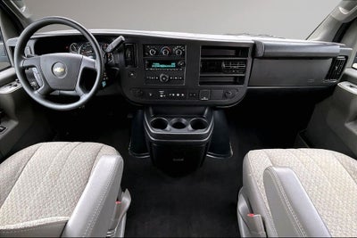 2025 Chevrolet Express Passenger LT Passenger