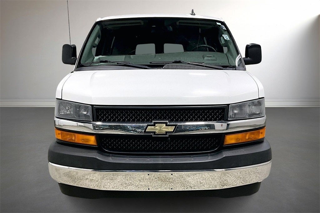 2020 Chevrolet Express Passenger LT Passenger