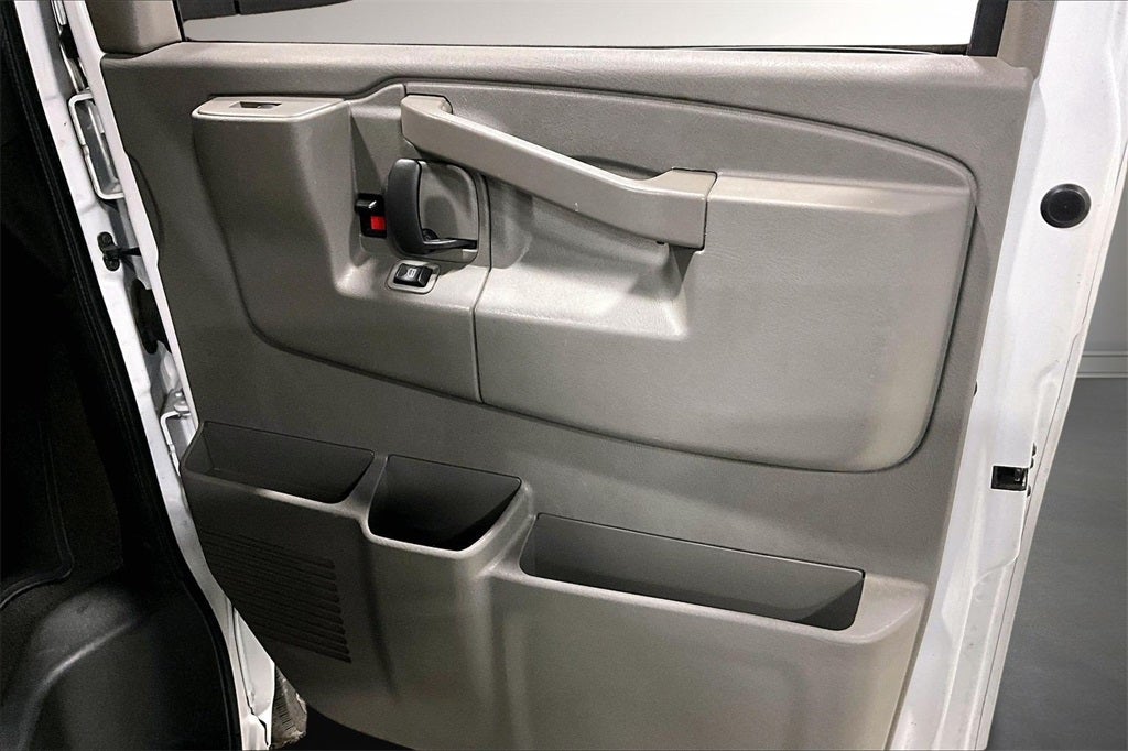 2020 Chevrolet Express Passenger LT Passenger