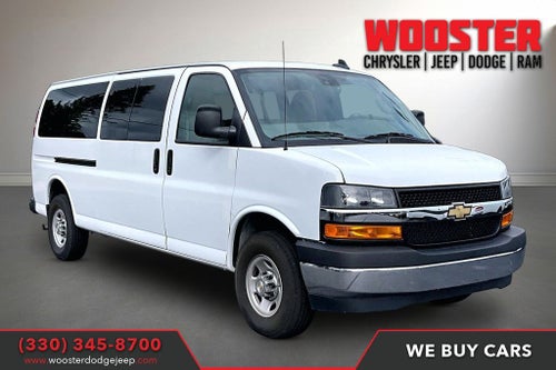 2024 Chevrolet Express Passenger LT Passenger